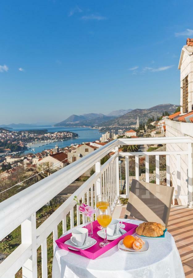 Inat Hotel Dubrovnik Bagian luar foto